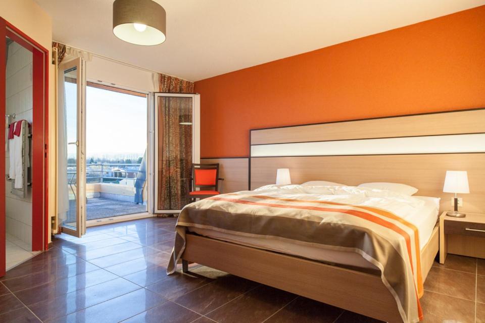 Hotel Lacotel Avenches Exteriör bild