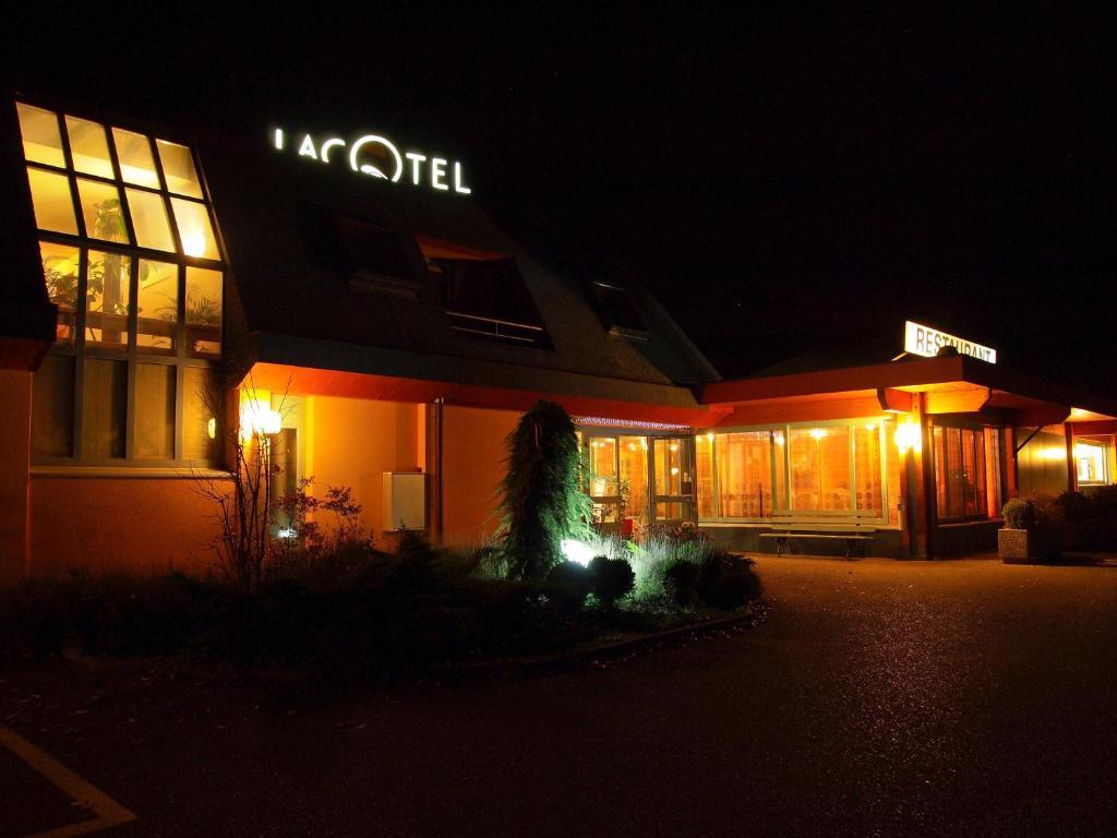Hotel Lacotel Avenches Exteriör bild