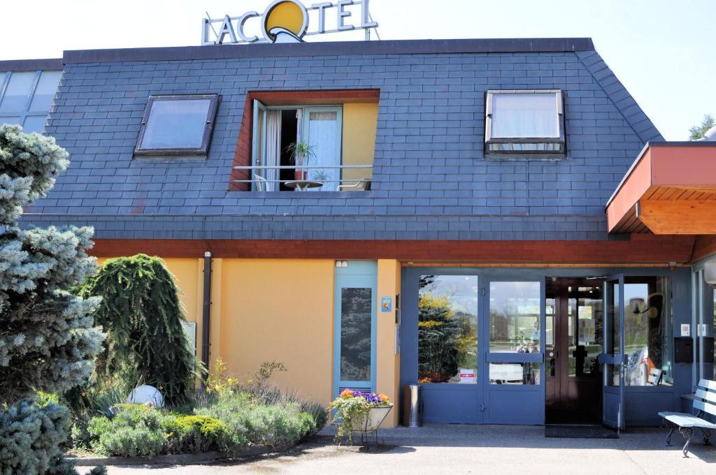 Hotel Lacotel Avenches Rum bild